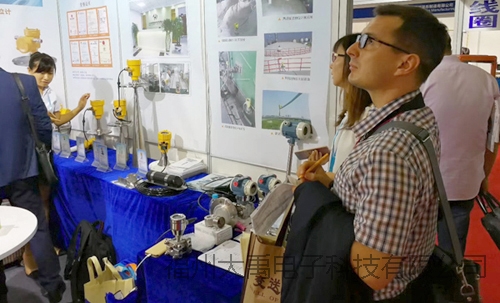 說(shuō)明: http://image0.chunsuns.com/site501/upload/album/20170927/2017092715000508450877.jpg